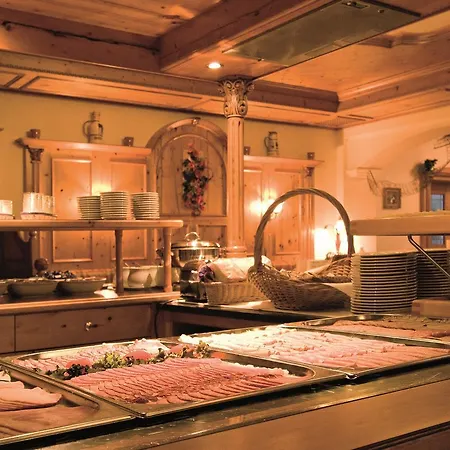 Sattelbogener Hof 3* Traitsching