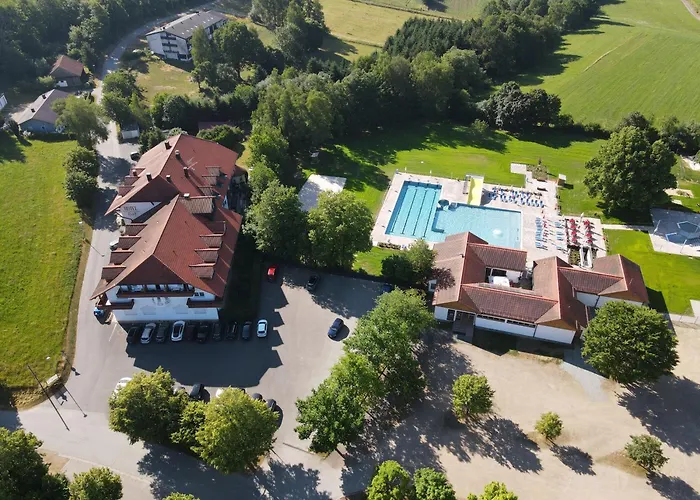 Sattelbogener Hof Otel 3*
