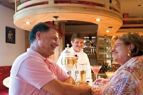 Sattelbogener Hof 3* Traitsching