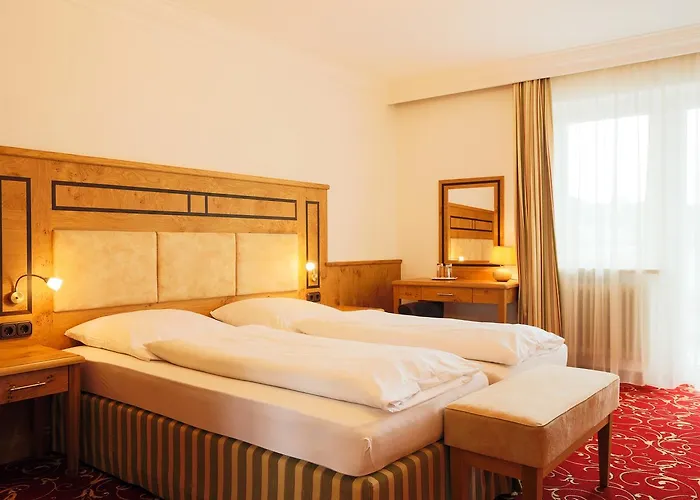 Sattelbogener Hof Otel 3*