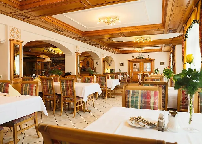 Sattelbogener Hof Otel