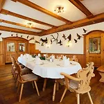 Hotel Sattelbogener Hof 3*