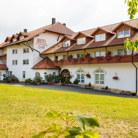 Sattelbogener Hof Hotel 3*