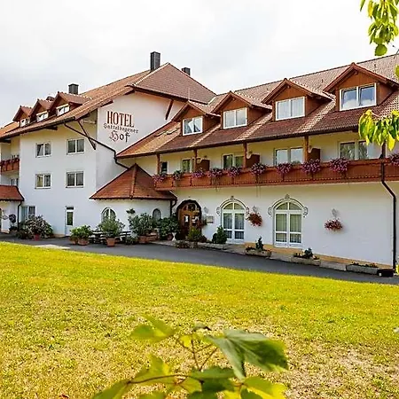 Sattelbogener Hof Traitsching