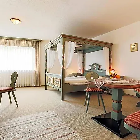 Sattelbogener Hof 3* Traitsching