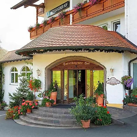 Sattelbogener Hof Hotel