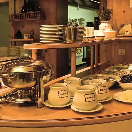 Hotel Sattelbogener Hof