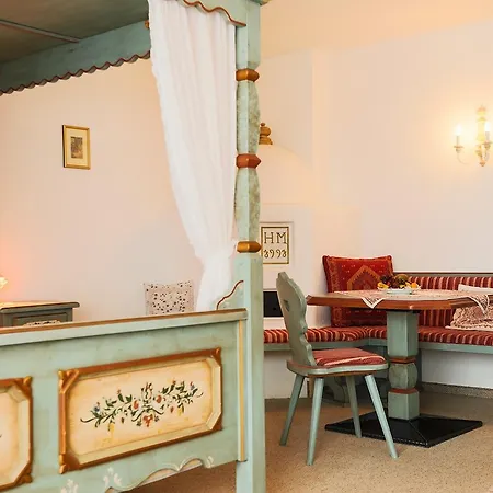 Hotel Sattelbogener Hof Traitsching