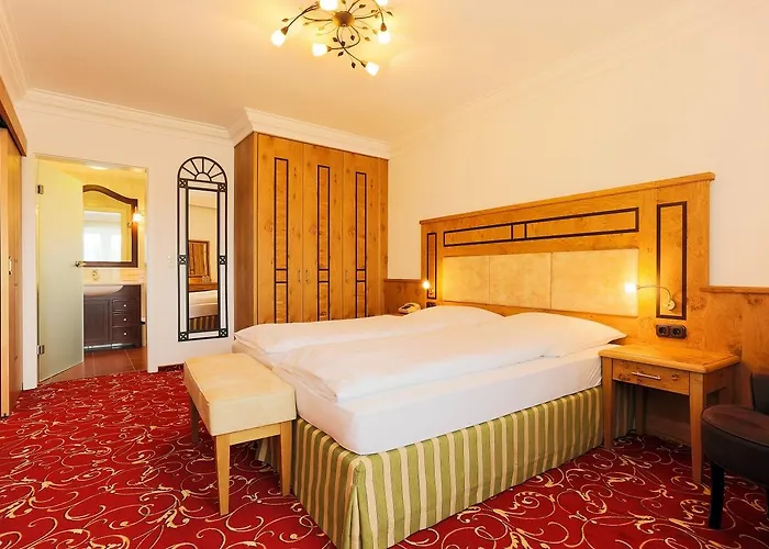 Hotel Sattelbogener Hof Traitsching