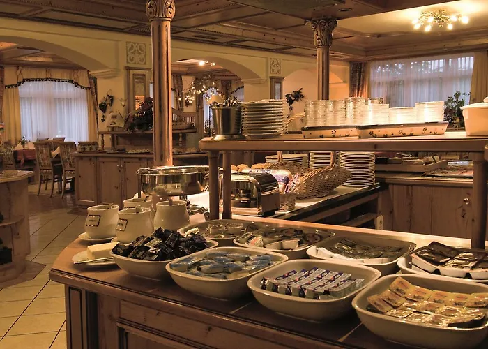 Sattelbogener Hof Hotel 3*