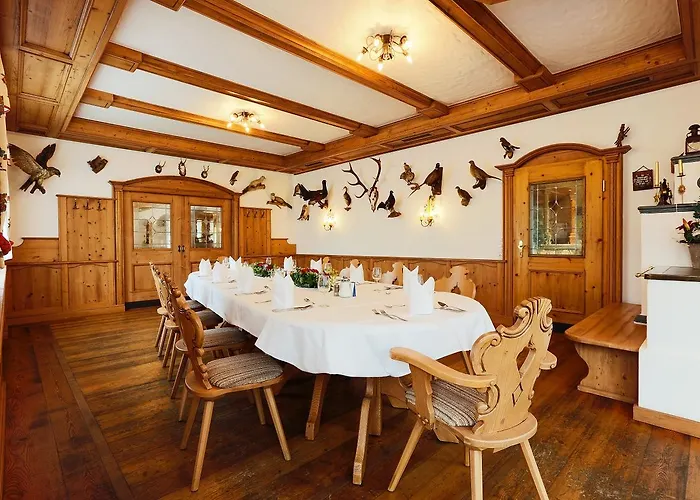 Hotel Sattelbogener Hof 3*